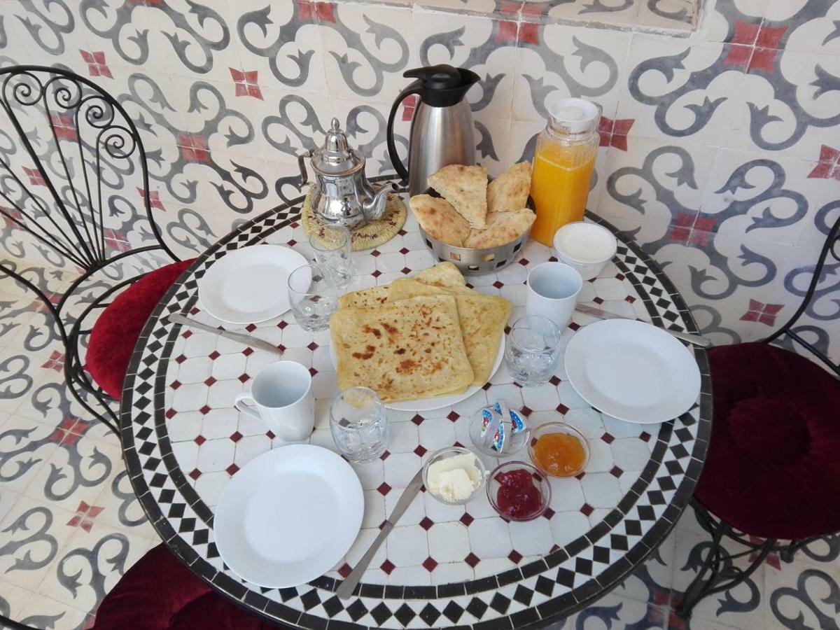 Riad Kebdana Ifoutatsene Exterior foto